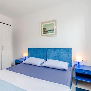  Apartman Karlo
